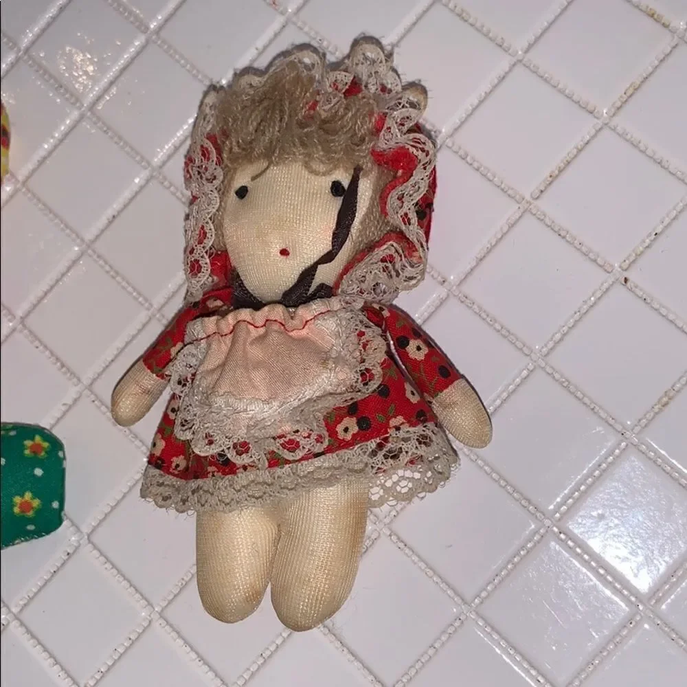 ‎9 vintage quilted/calico Christmas ornaments